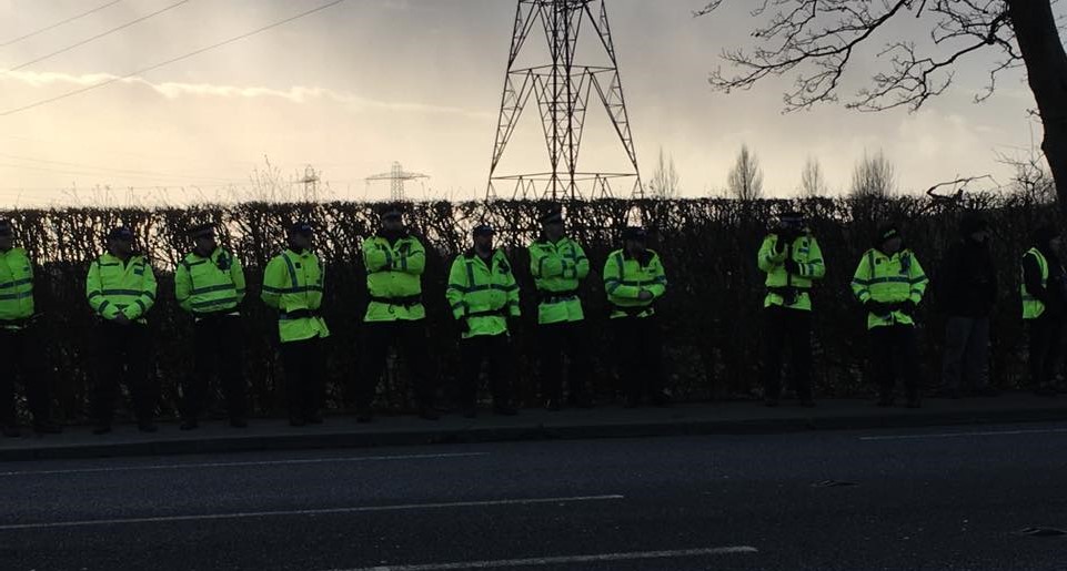preston-new-road-protest-170111-1-elspeth-roberts