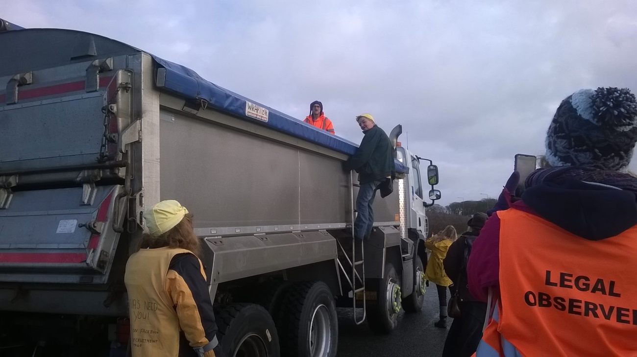 preston-new-road-protest-1701161-3-ami-roberts