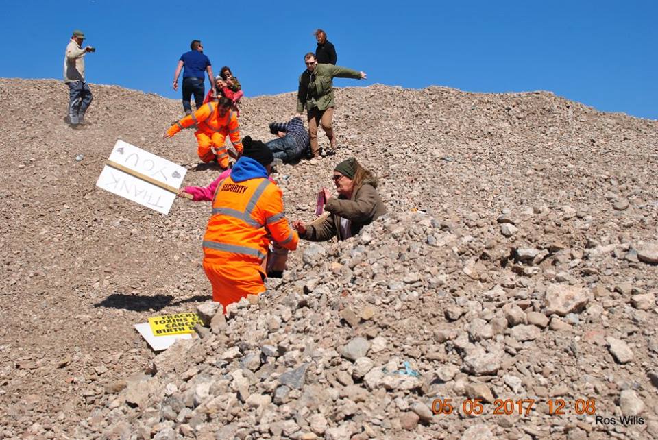 Thornton Cleveleys 170505 Ros Wills3