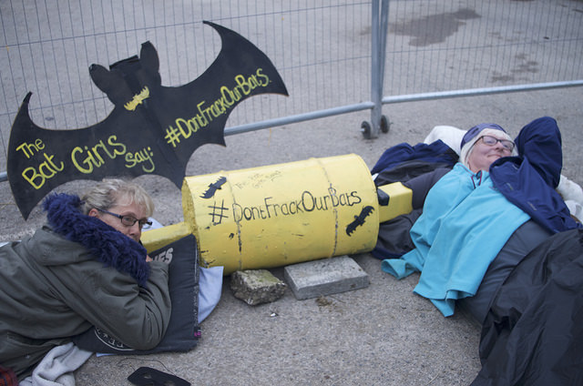 170925 KM lockon2 KMPC