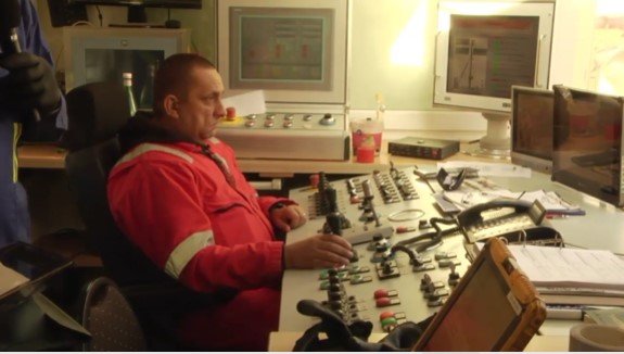 171006PNRLiveStream35 doghouse 2