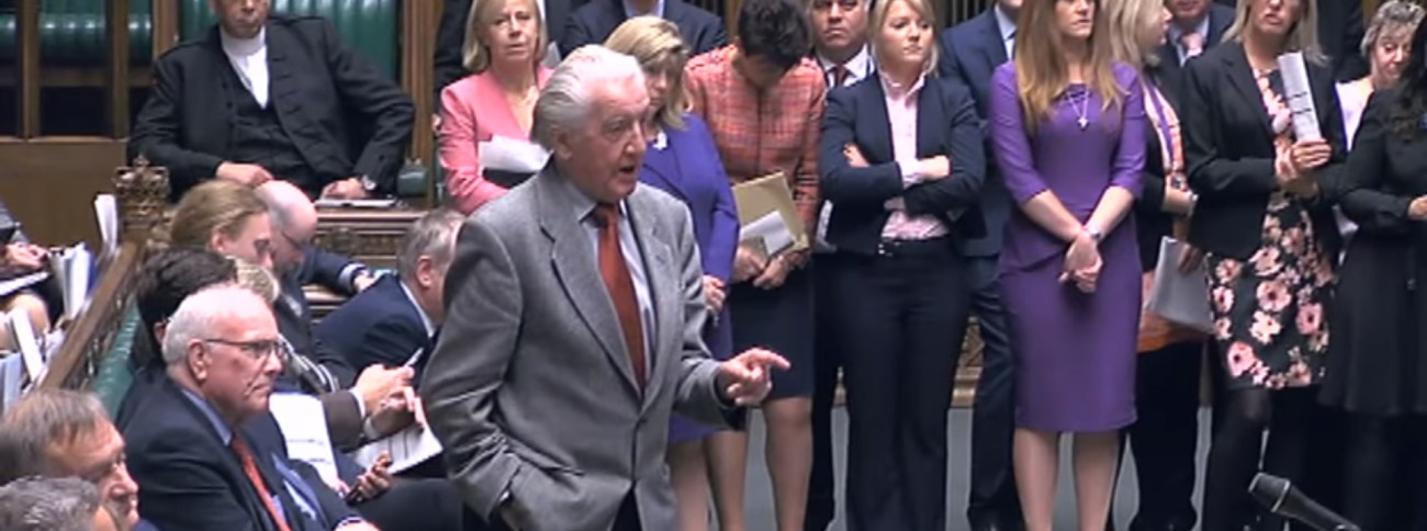 dennisSkinnerSlider2