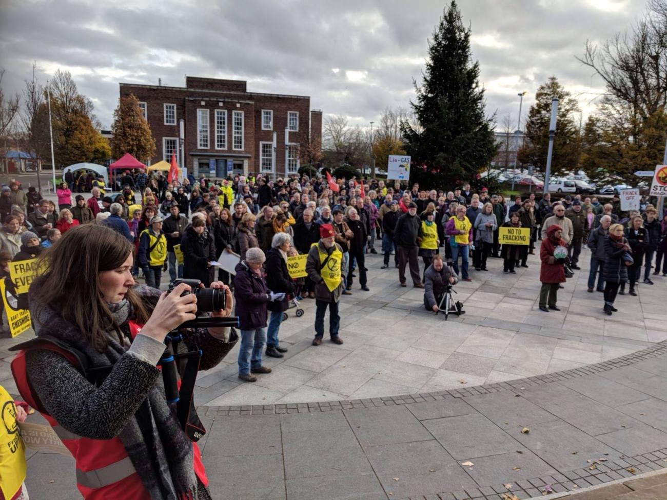 171118 Ellesmere Port Frack Free Dee