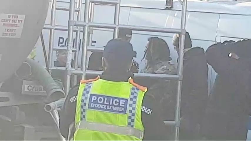 180103 surfers down, KM Peter Mcdougall Hamilton