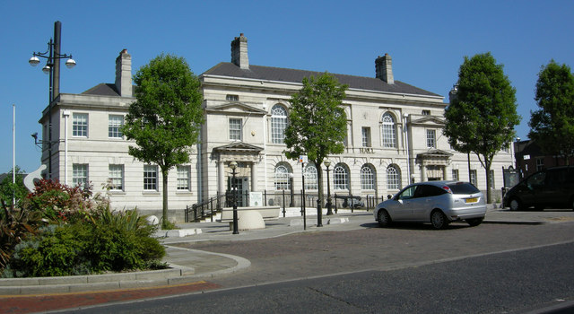 Rotherham_Town_Hall Paul Eggleston.jpg