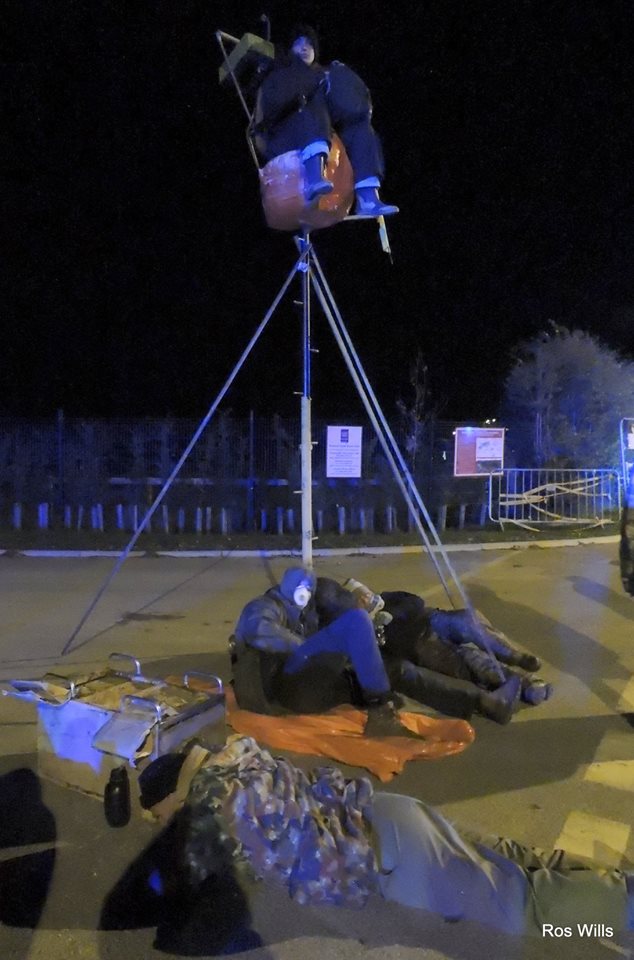 181001 PNR lock on Ros Wills3