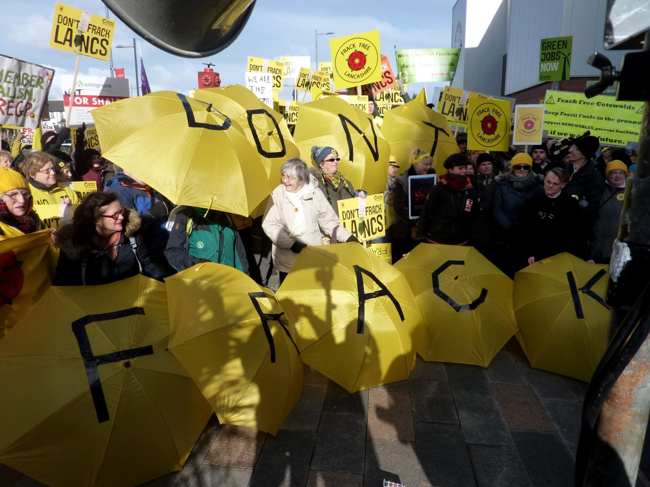 160209 Blackpool enquiry umbrellas