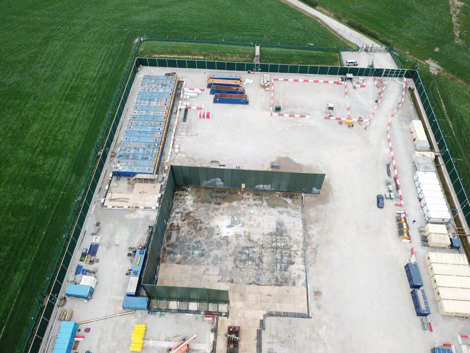 pnr 190425 Debs Jackson 5