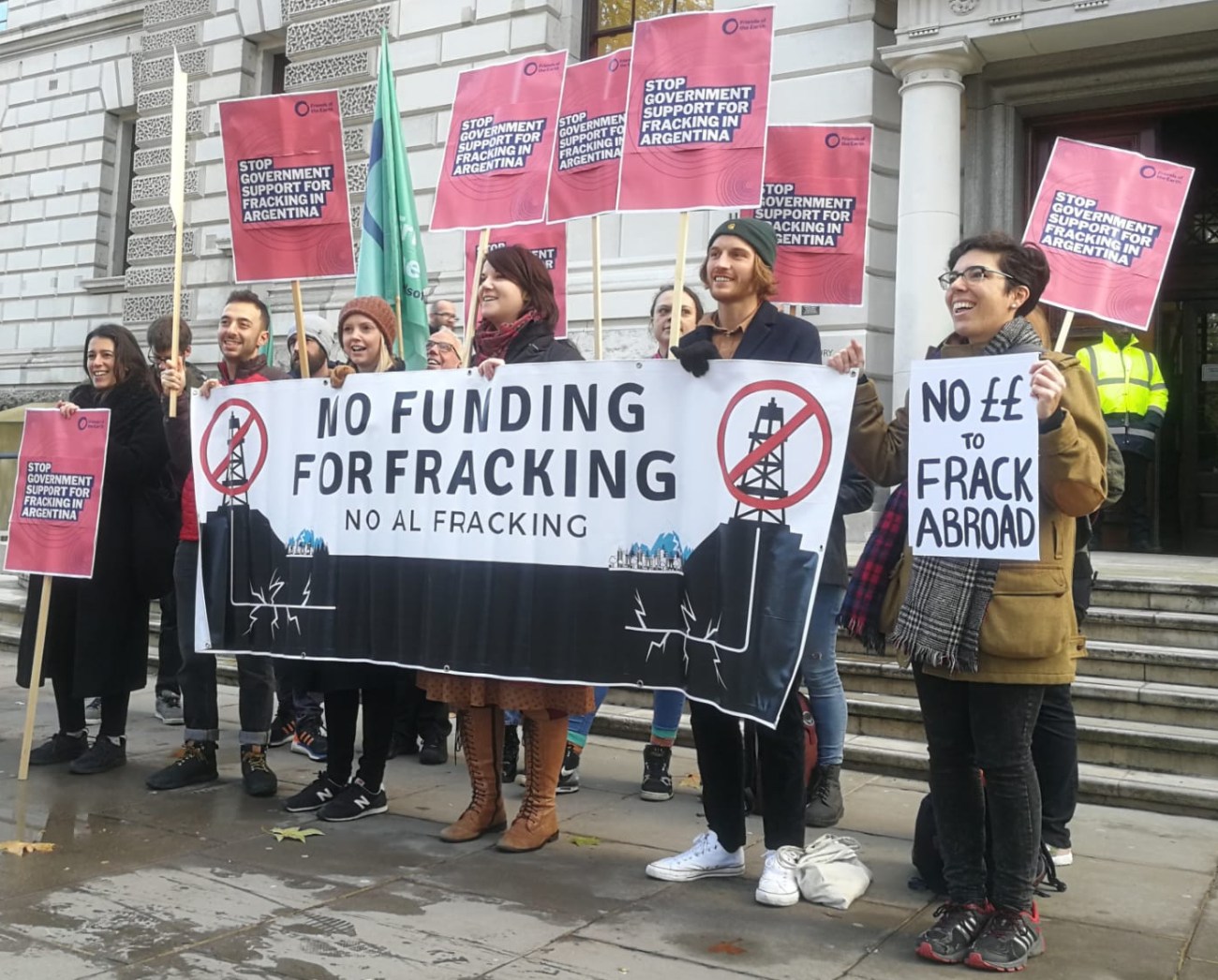 191118 no funding for fracking FoE