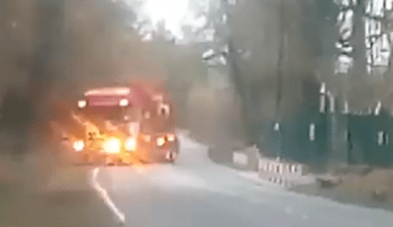 1901 Horse Hill tanker turning.jpg