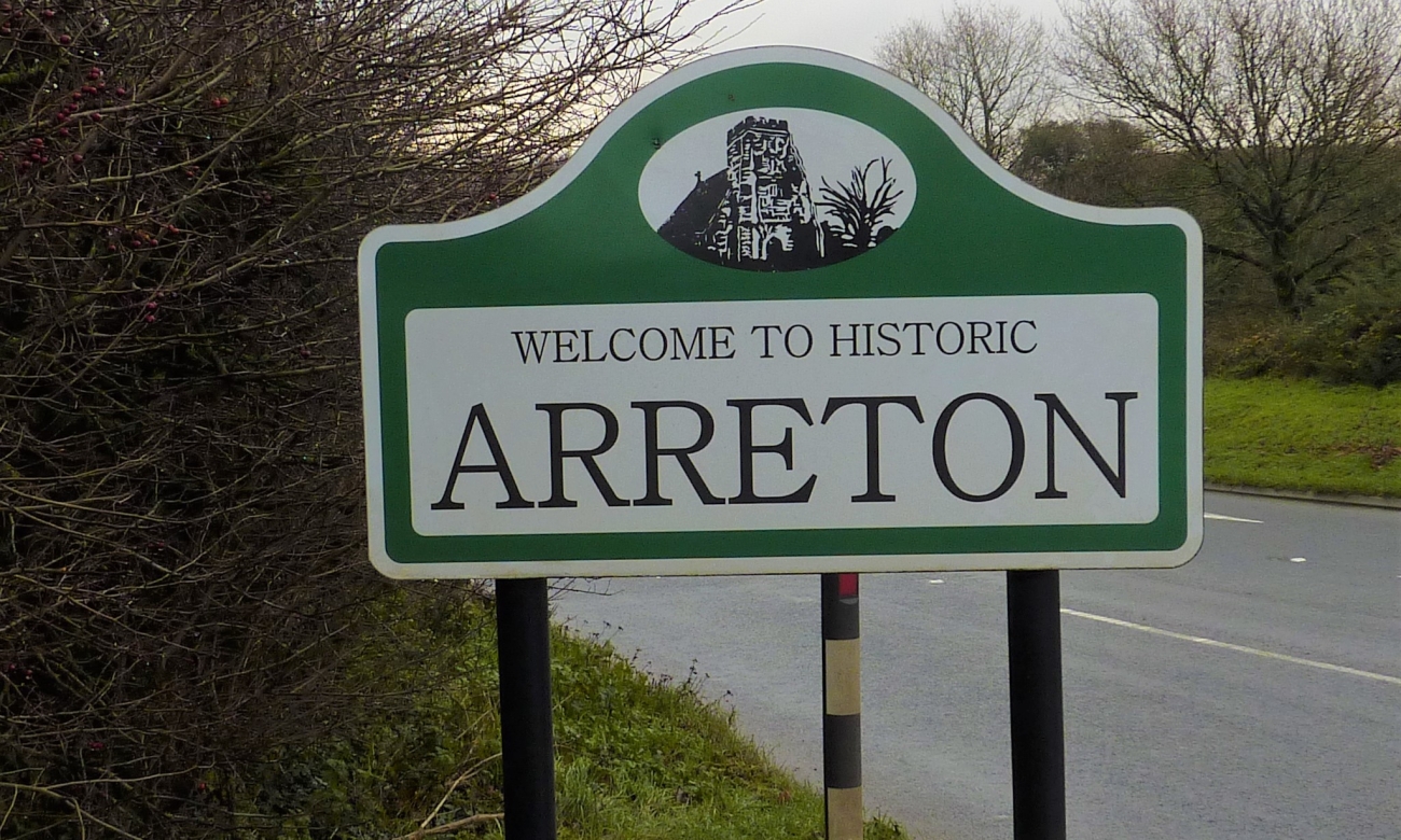 191217 Arreton sign