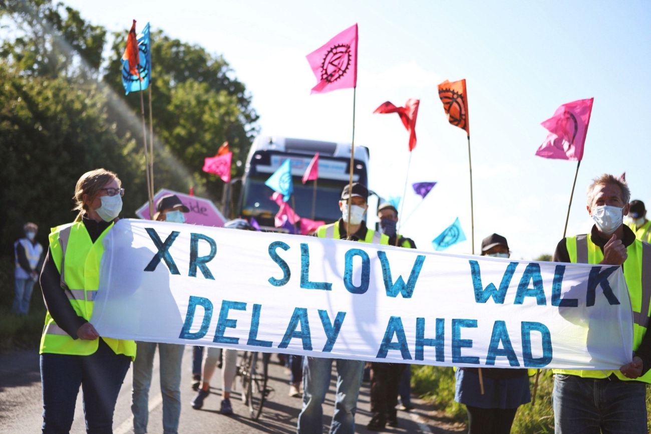 200706 HH slow walk 4 Natasa Leoni