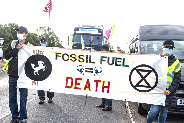 200803 Horse Hill protest XR south east